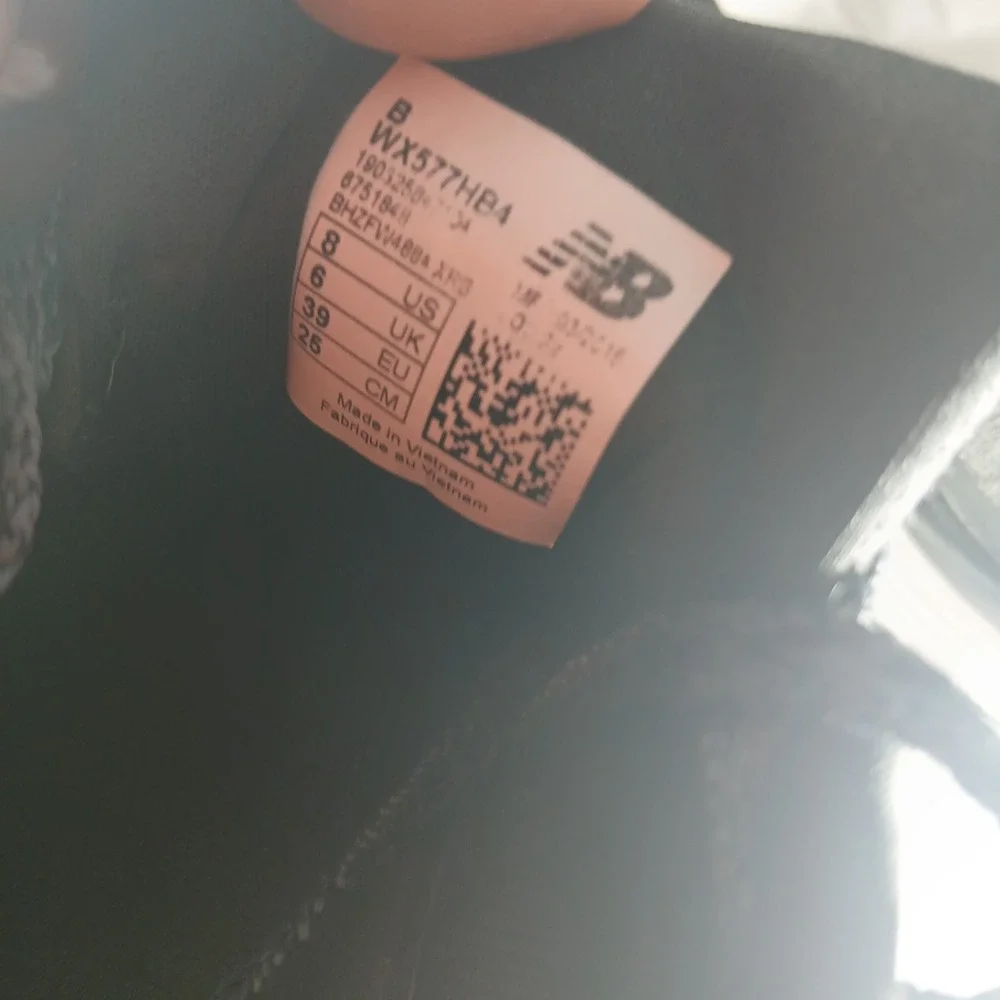 New Balance 577 v4 Cush+ Running Shoes Womens Size‎ 8 Gray Black Athletic